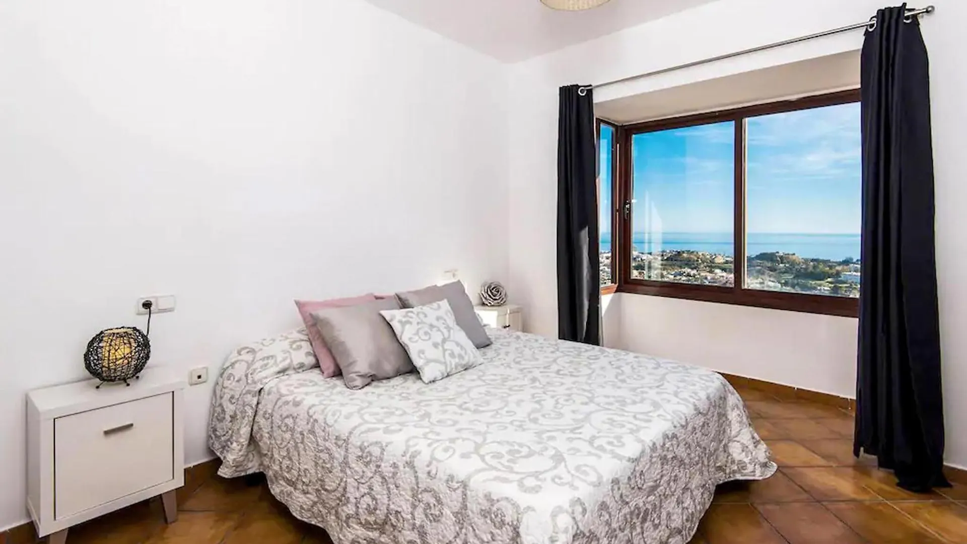 Awesome Home In Benalmadena With House Sea View Holiday home
